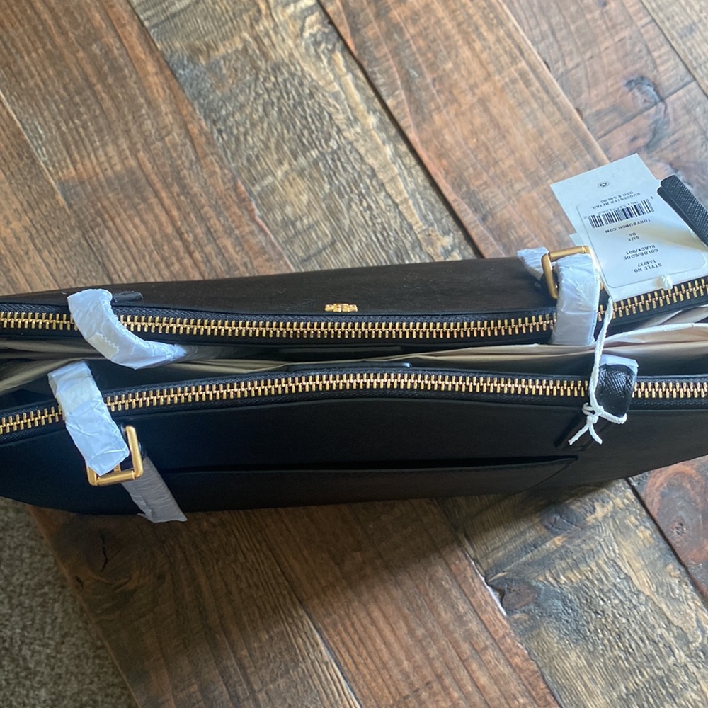 Tory Burch large Emerson tote - Picture 4 of 6
